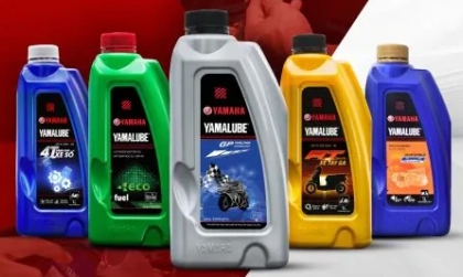 Xe tay ga dùng loại dầu nhớt nào, sau bao lâu phải thay dầu?